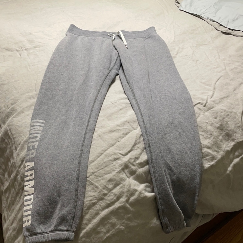 Under armour women’s jogger sweats